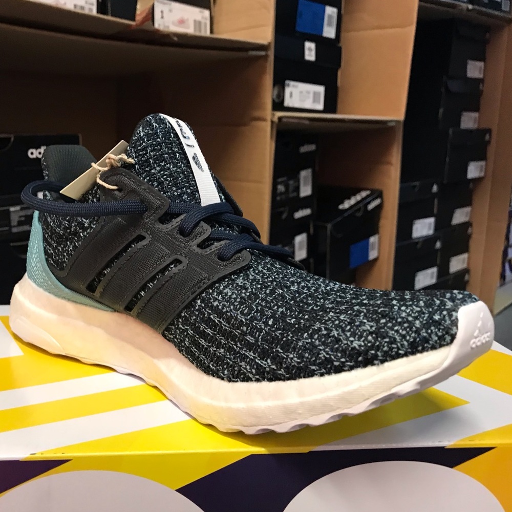 Adidas ULTRABOOST PARLEY SHOES cp8778